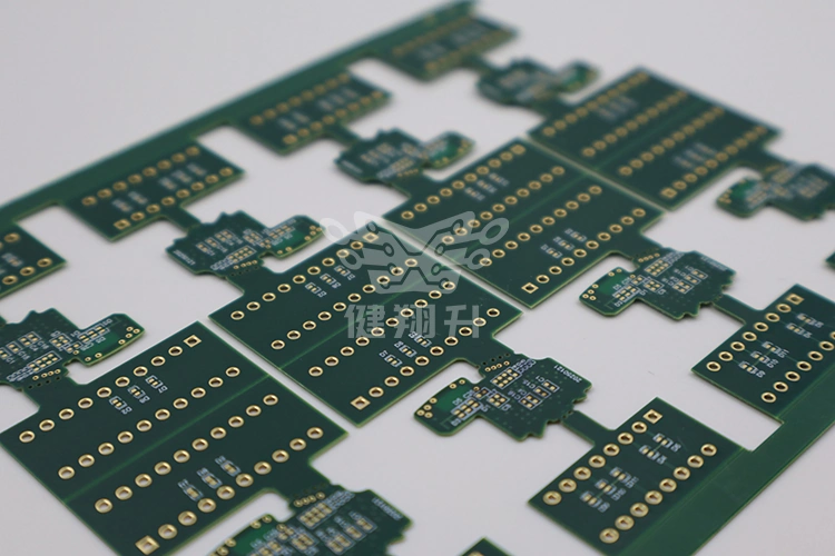 PCB沉金孔